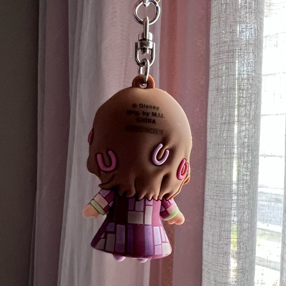 Hocus Pocus Keychain - Picture 3 of 4